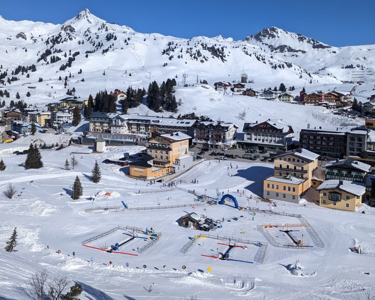Kontakt & Standort, CSA Skischule Silvia Grillitsch, Obertauern
