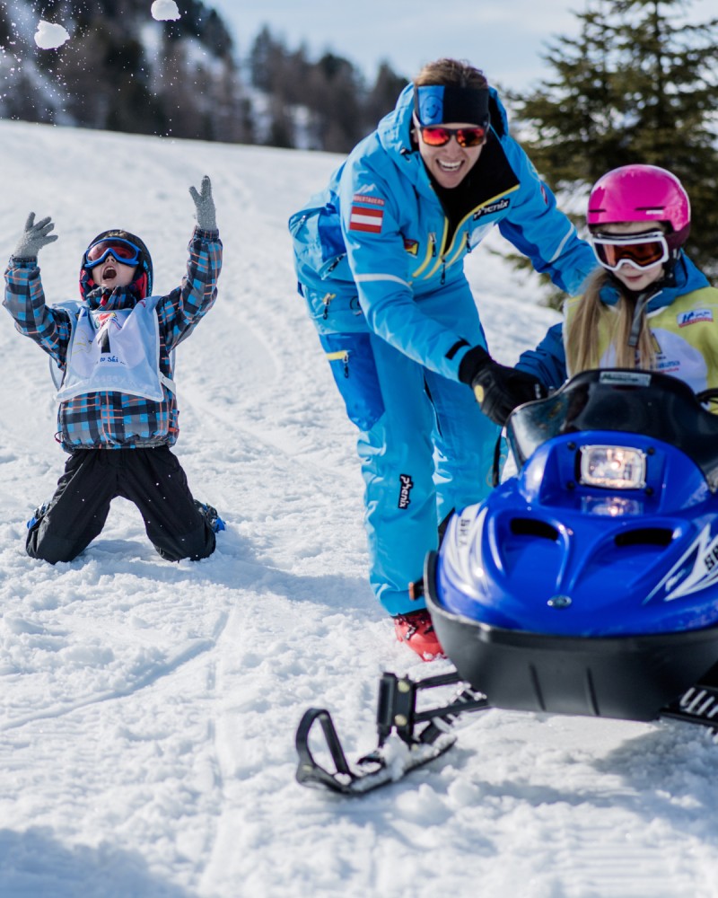 Mini Skidoo fahren für Kinder