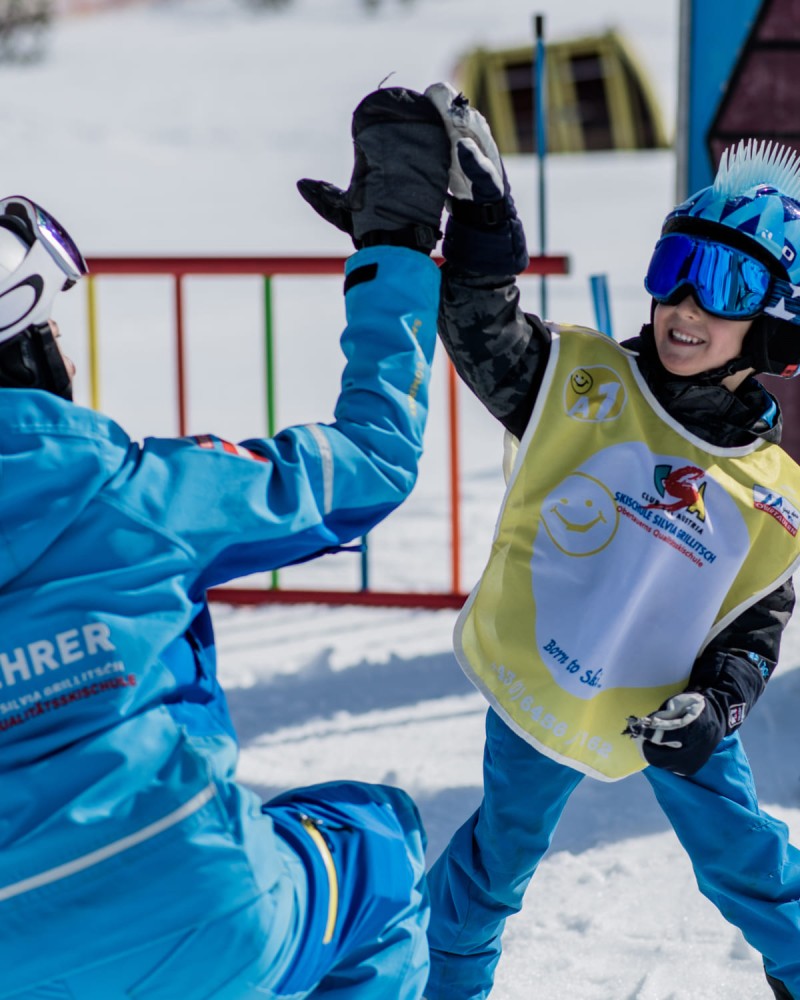 Spaß im Snowland in Obertauern - so lernt man spielerisch das Skifahren