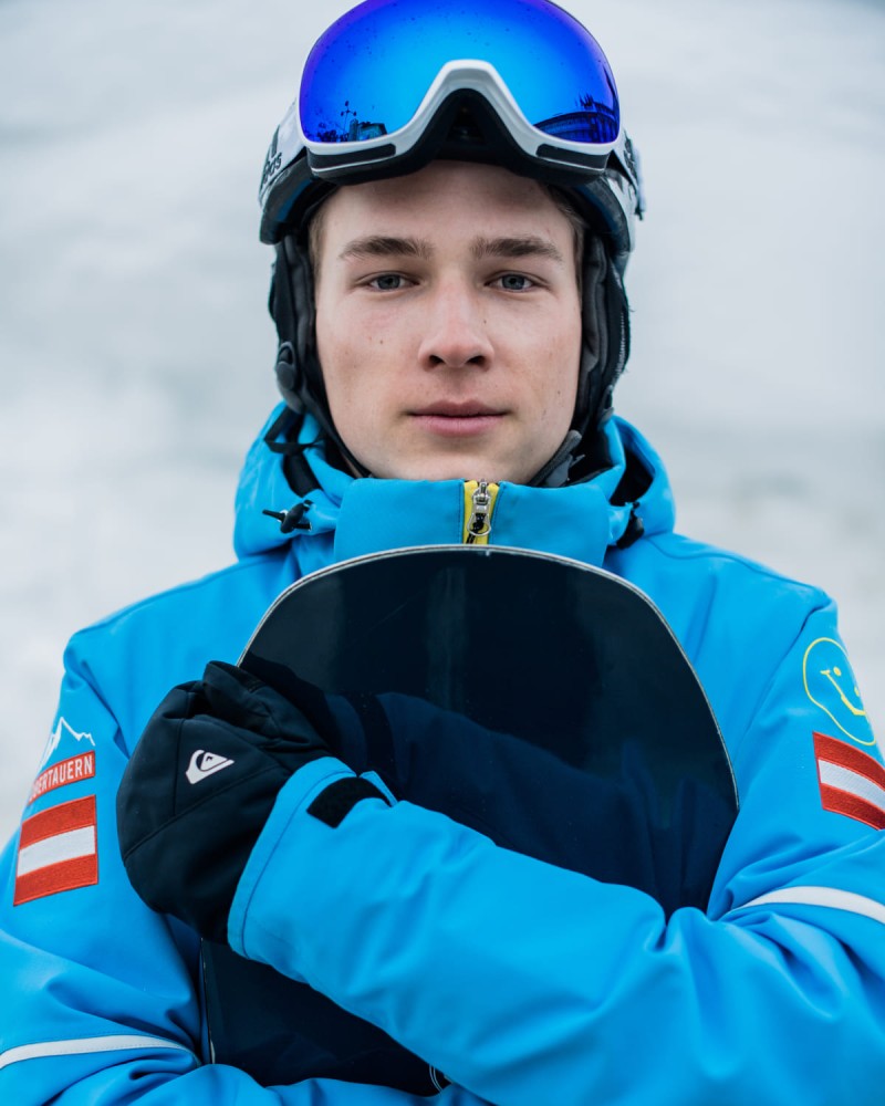 CSA Snow Hero - Ihr/e Snowboardlehrer/In in Obertauern