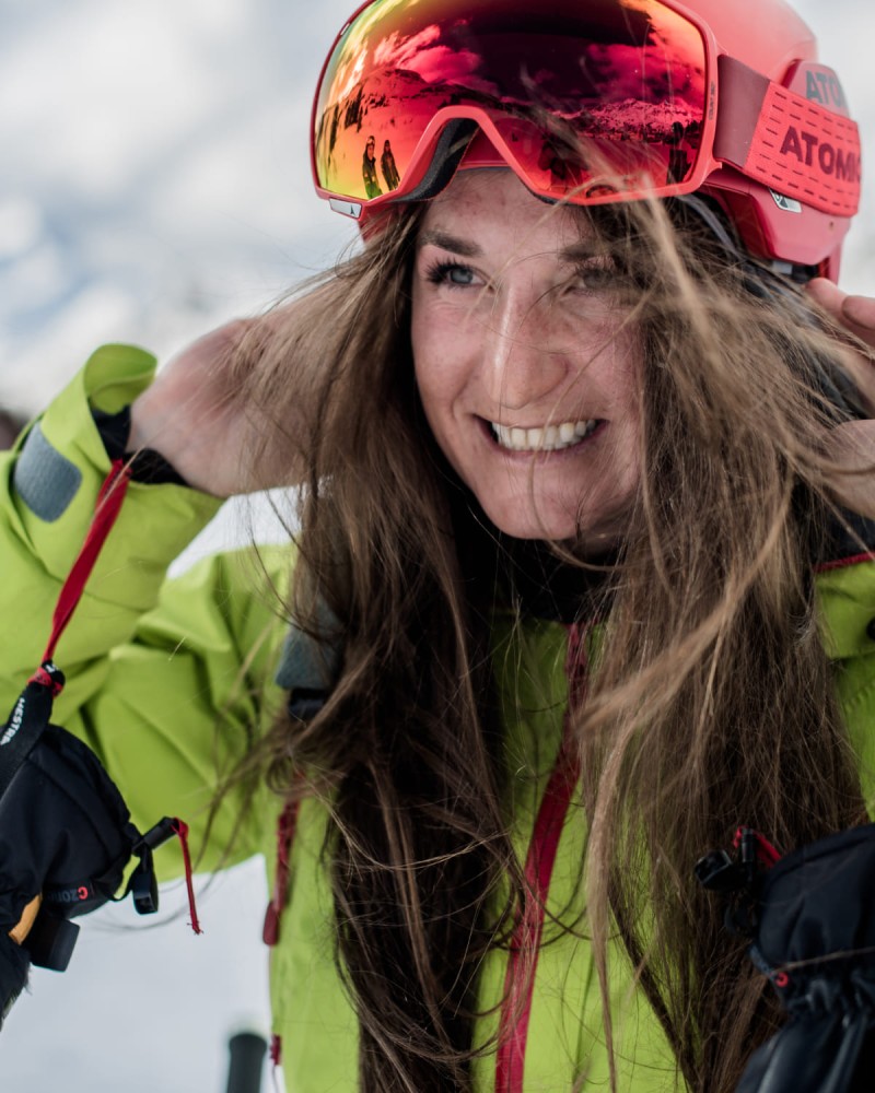 The CSA Snow Heroes - ski instructors who convey the joy of skiing