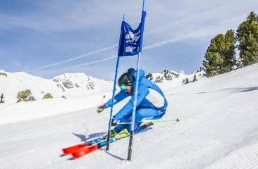 Firmenskirennen organisiert von der CSA Skischule Grillitsch