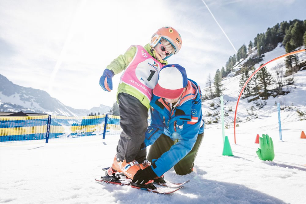 Skifahren lernen im Kinderland Obertauern